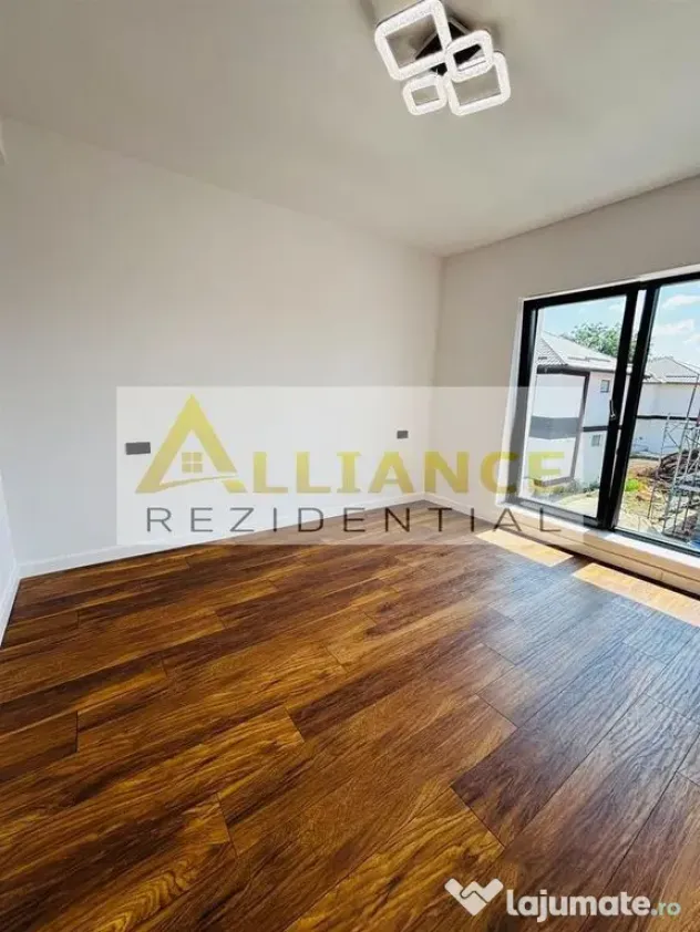Casa individuală 4 camere - 3 băi teren 300 mp !