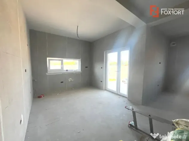 COMISION 0 % Duplex parter 4 camere, despartit prin camera t