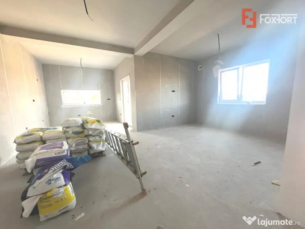 COMISION 0 % Duplex parter 4 camere, despartit prin camera t