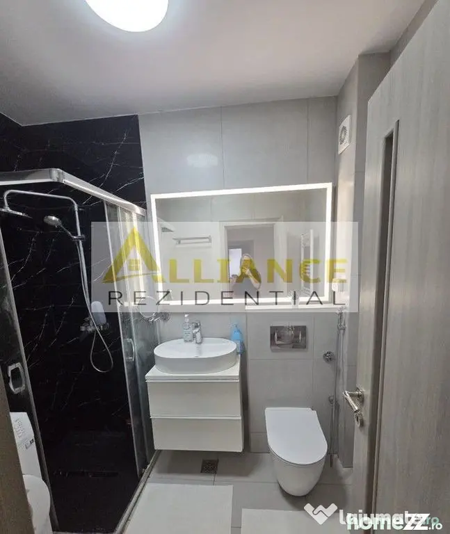 Apartament 3 camere modern | 2 bai | parcare inclusa | bl...