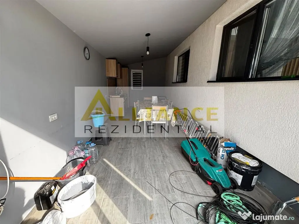 Casa individuala 4 camere 2 băi mobilat-utilată