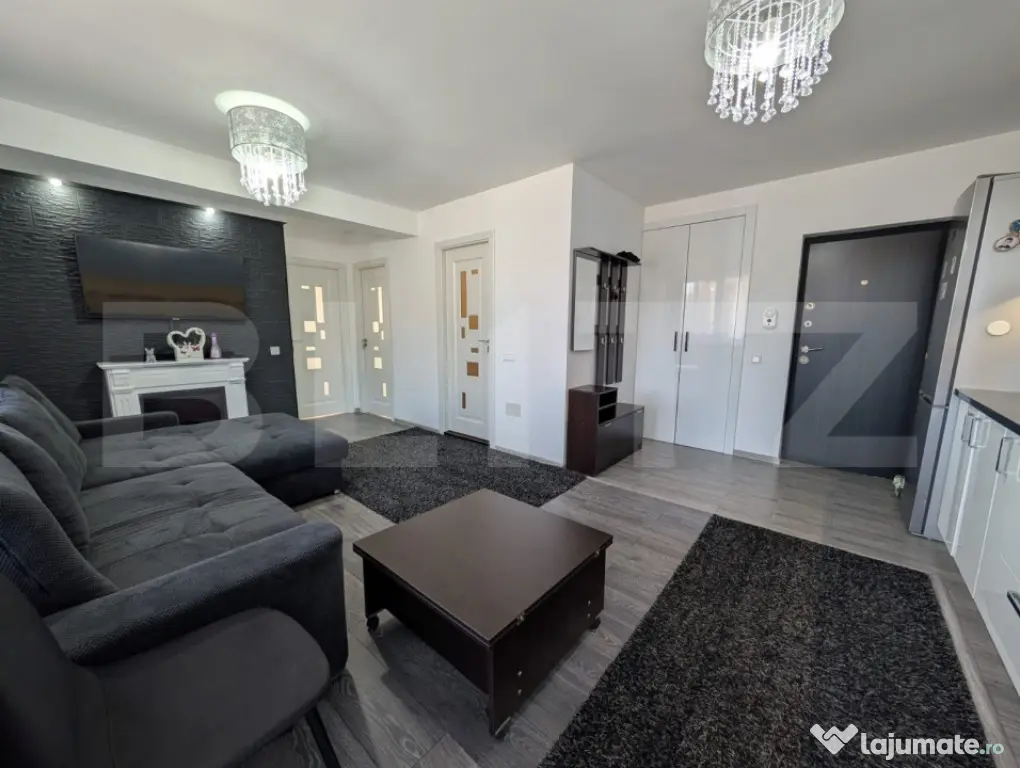 Apartament semidecomandat cu 3 camere, 68 mp utili, zona Ste