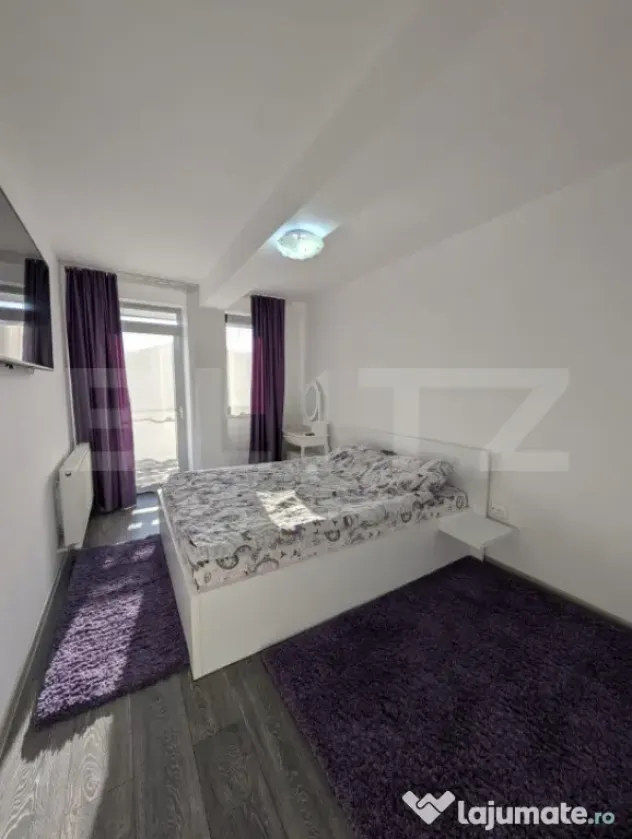Apartament semidecomandat cu 3 camere, 68 mp utili, zona Ste