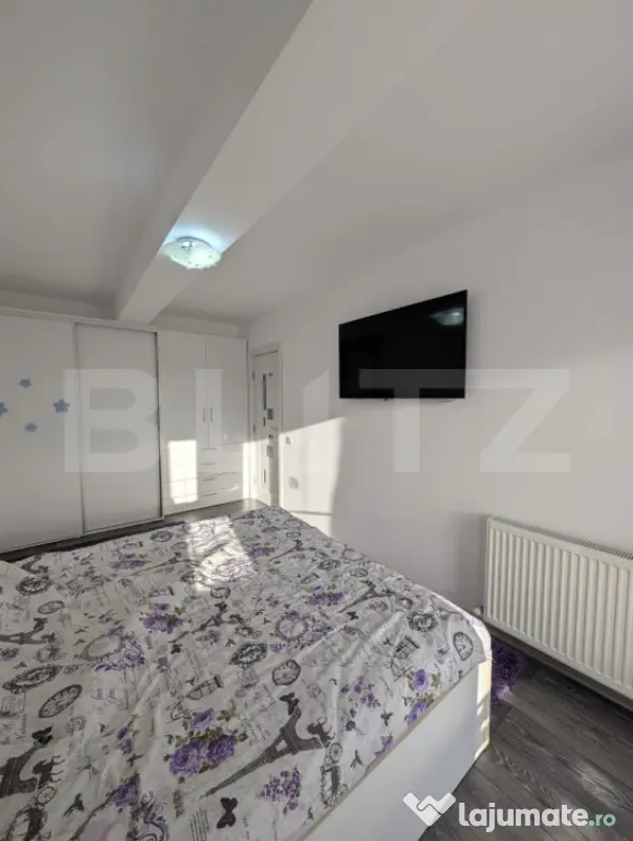 Apartament semidecomandat cu 3 camere, 68 mp utili, zona Ste