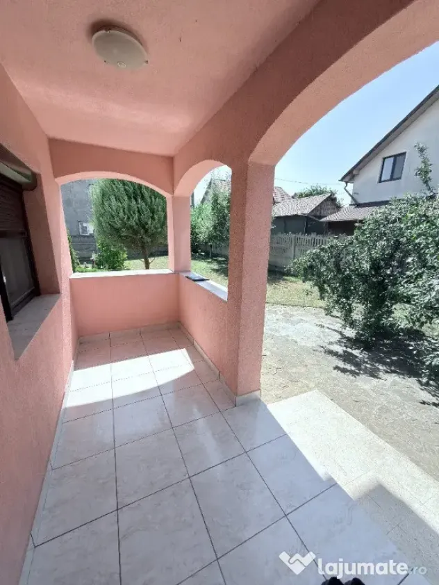Casa cu etaj in Catamaresti Deal