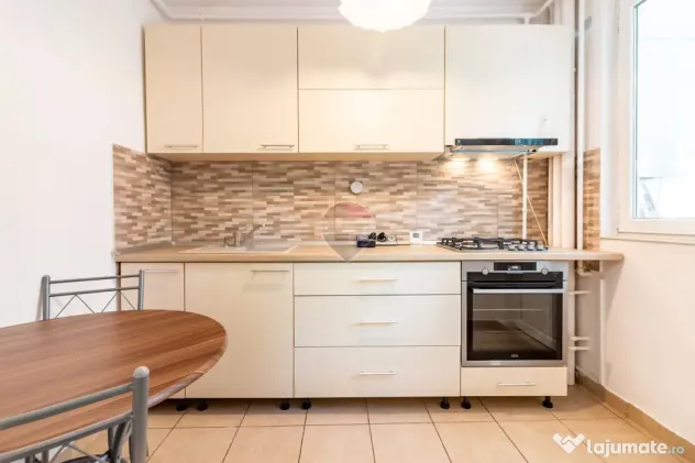 Apartament cu 2 camere de vânzare -Calea Grivitei