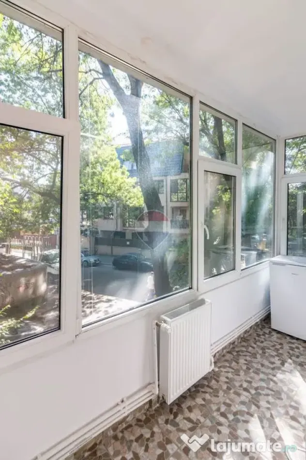 Apartament cu 2 camere de vânzare -Calea Grivitei