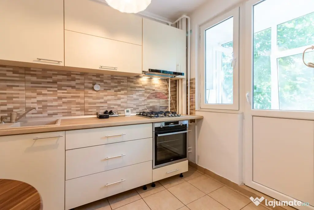 Apartament cu 2 camere de vânzare -Calea Grivitei