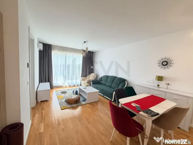 Studio dublu I vedere gradina interioara