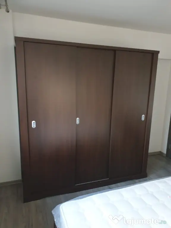 Apartament 3 camere BRD-Piata Mare cu parcare proprietate
