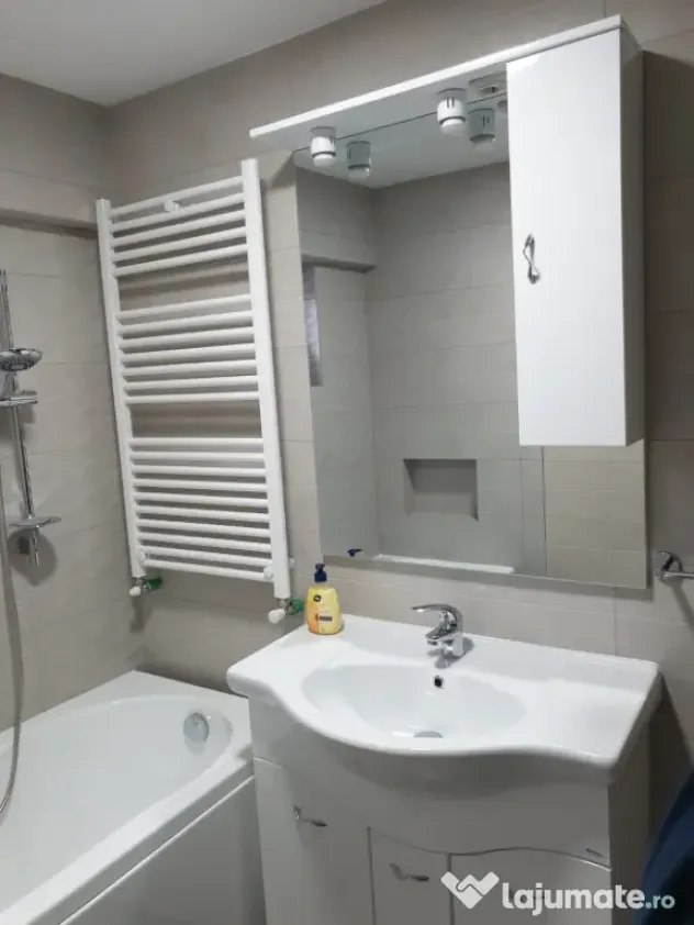 Apartament 3 camere BRD-Piata Mare cu parcare proprietate