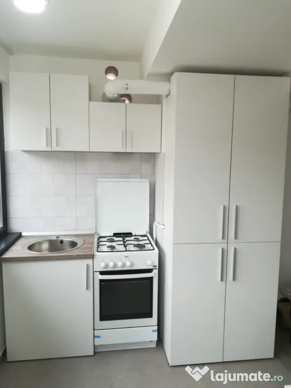 Apartament 3 camere BRD-Piata Mare cu parcare proprietate