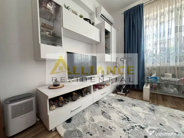 Ozana-Apartament 2 Camere-Mobilat-Parcare Inclusa