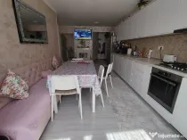 Vanzare Apartament 3 camere semidecomandat, 59 mp, Florilor