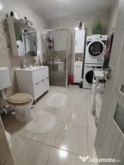 Vanzare Apartament 3 camere semidecomandat, 59 mp, Florilor