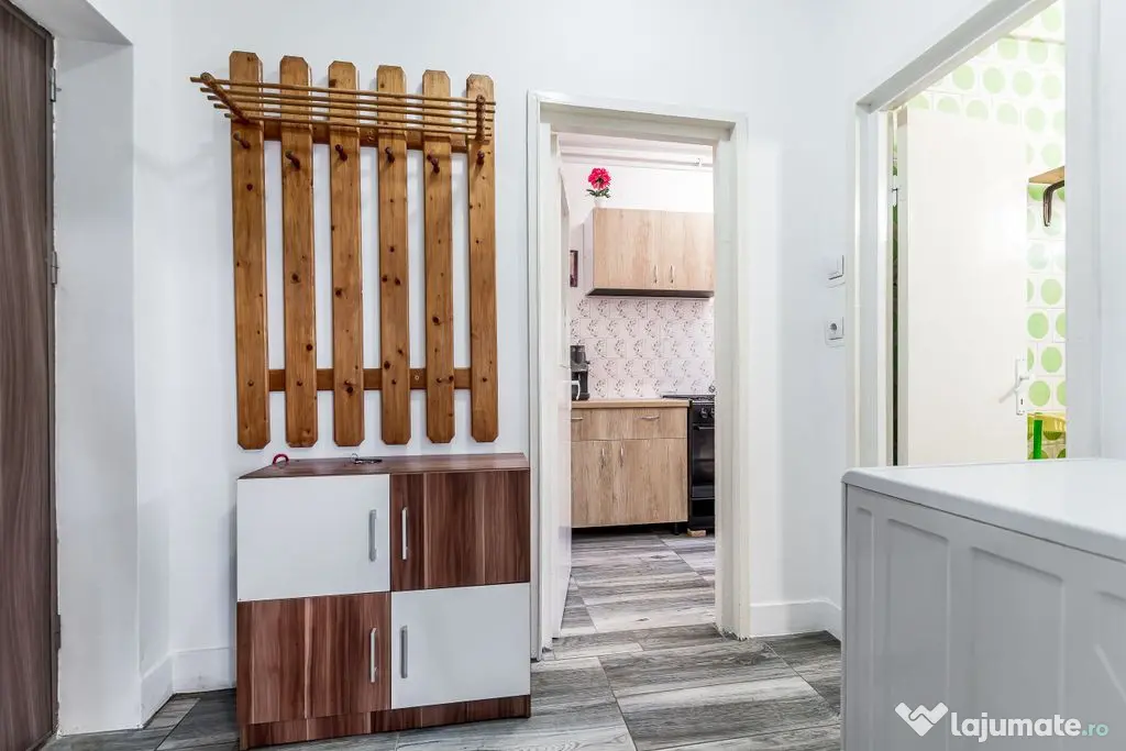 Apartament cu 1 cameră, balcon închis și boxă pe str....