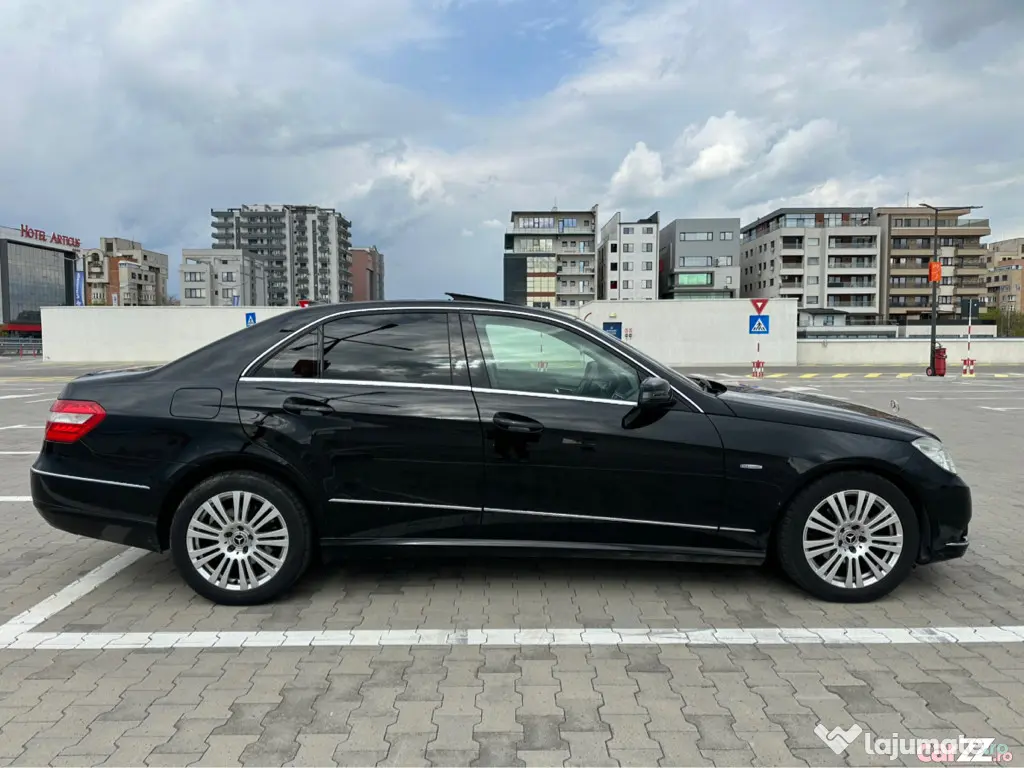Mercedes Benz E200