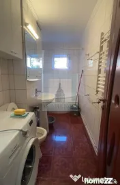 De închiriat apartament 3 camere/ zona Racadau