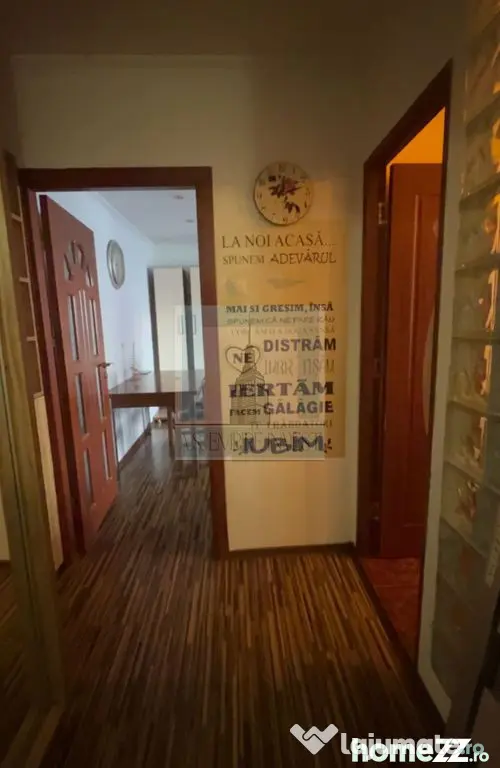 De închiriat apartament 3 camere/ zona Racadau