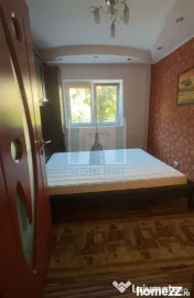 De închiriat apartament 3 camere/ zona Racadau