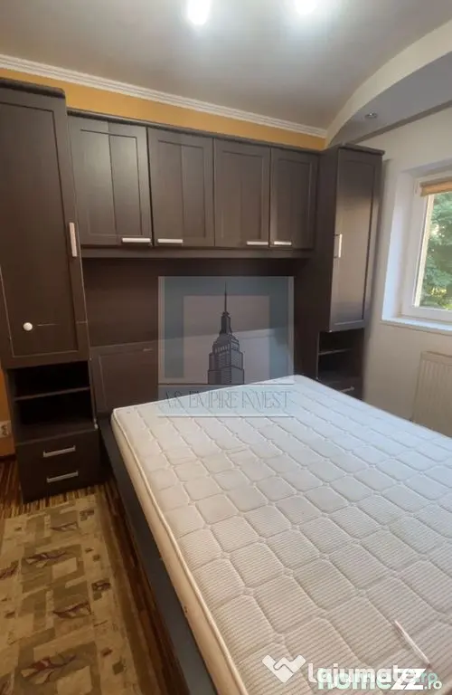 De închiriat apartament 3 camere/ zona Racadau