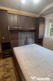 De închiriat apartament 3 camere/ zona Racadau