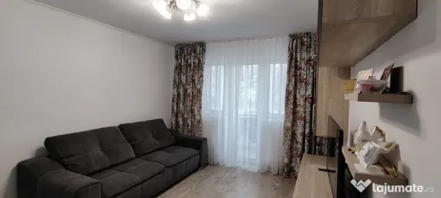 Apartament 2 camere complet renovat zona Scoala 7