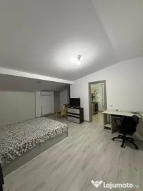 Închiriez garsonieră 43 mp Dobroești+loc de parcare