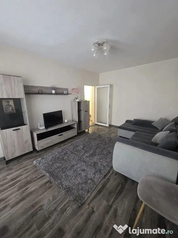 De inchiriat apartament 2 camere, Mazepa 2, etaj 1, 2600 lei