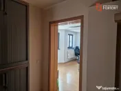 Spatiu comercial cu 16 incaperi - zona Mehala 