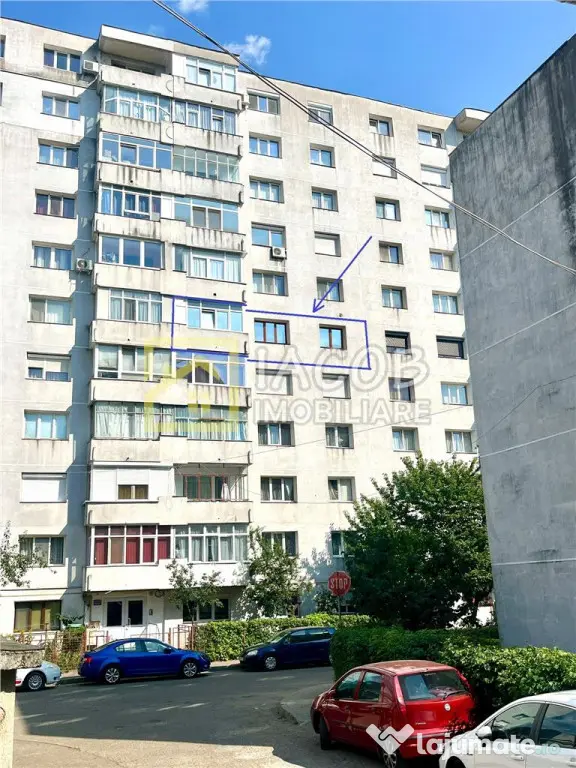 Apartament cu 3 camere decomandate, strada Alecu Russo Bacau