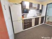 Apartament cu 3 camere decomandate, strada Alecu Russo Bacau 