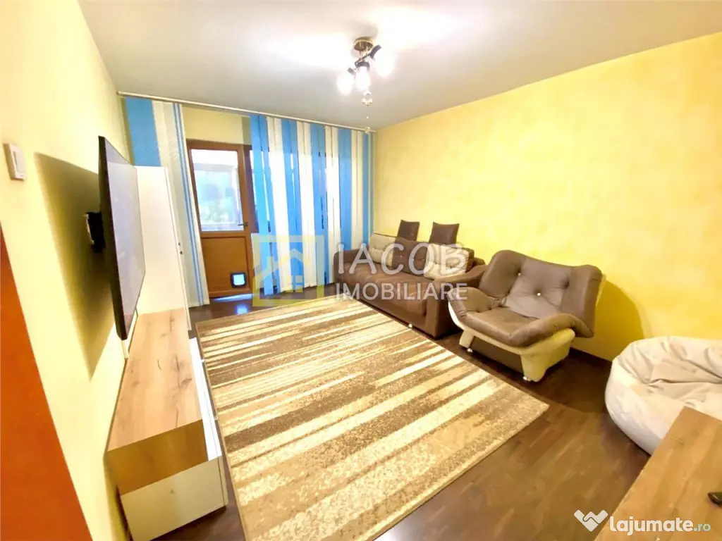 Apartament cu 3 camere decomandate, strada Alecu Russo Bacau