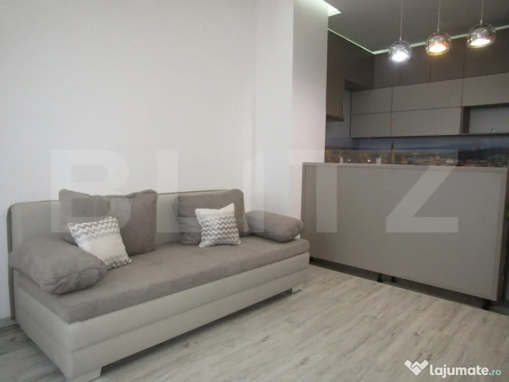 Apartament 2 camere, garaj, zona Piata Mihai Viteazu