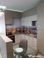 Apartament 2 camere, garaj, zona Piata Mihai Viteazu 