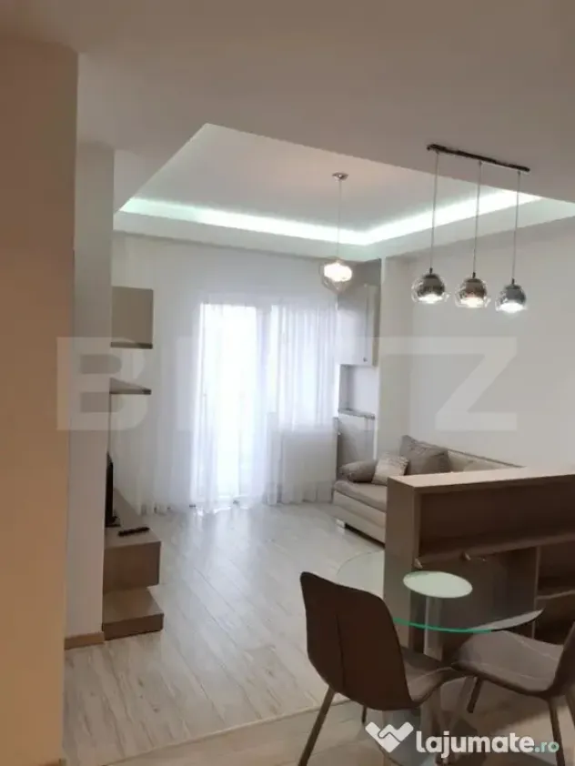 Apartament 2 camere, garaj, zona Piata Mihai Viteazu