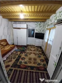 Casa batraneasca 35km de București pret negociabil repet Negociabil