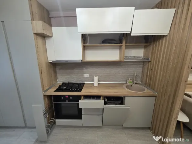 Inchiriez Apartament 2 camere – mobilat & utilat complet – 1 Decembrie