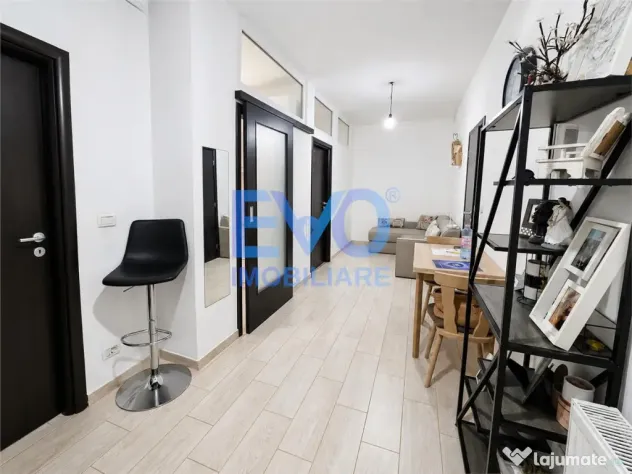 Apartament cu o camera, 43 mp, cu gradina de 25 mp, Valea Ad