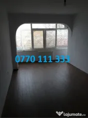 - Apartament 3 camere zona Calarasilor, etaj intermediar, ba