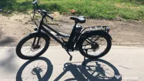 Vând bicicletă electrică