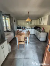 Casă de vânzare în zona Figa – priveliște superbă și