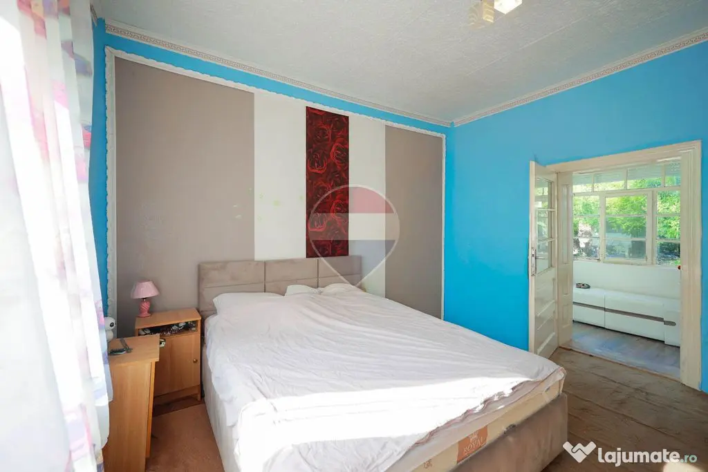 Casă de vânzare cu 4 camere - Santăul Mare, comuna Bor...