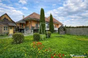 TUR 3D!In areal apreciabil,particulara casa cu 680 mp teren,