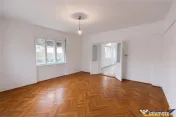 TUR 3D!In areal apreciabil,particulara casa cu 680 mp teren,