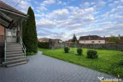 TUR 3D!In areal apreciabil,particulara casa cu 680 mp teren,