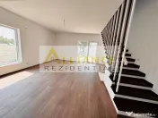 Casa tip duplex , 4 camere , 3 băi , 120 mp utili !
