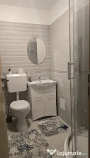 4 camere, et 3/8, anvelopat, CENTRALA, 89mp-Crangasi 