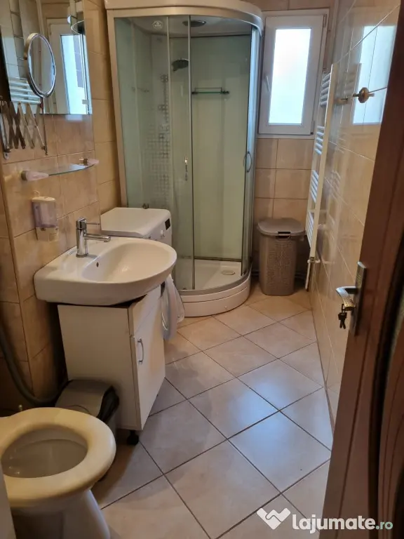 Apartament 2 camere zona Uranus