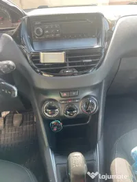 Peugeot 2012